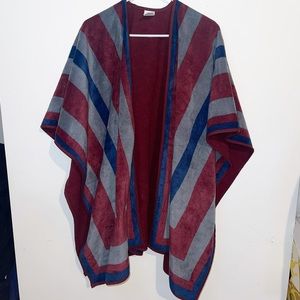 Woolrich Maroon Blue Reversible Kimono Sweater